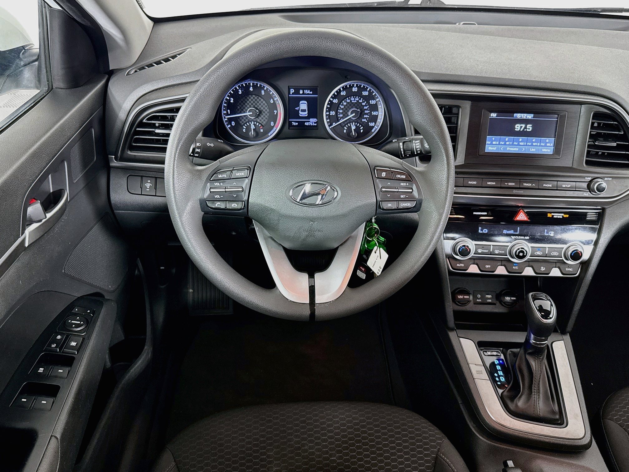 Used 2020 Hyundai Elantra SE w/ Cargo Package (C1) FWD image 15