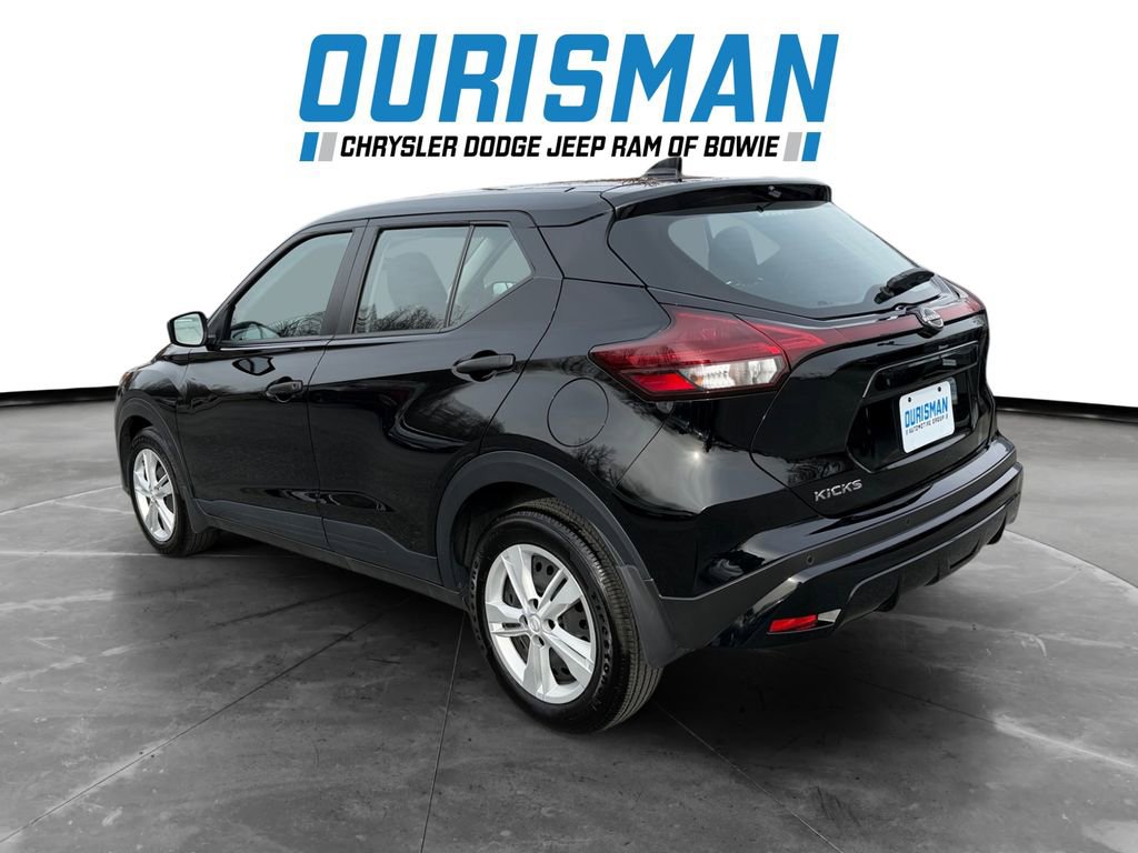 Used 2024 Nissan Kicks S image 4