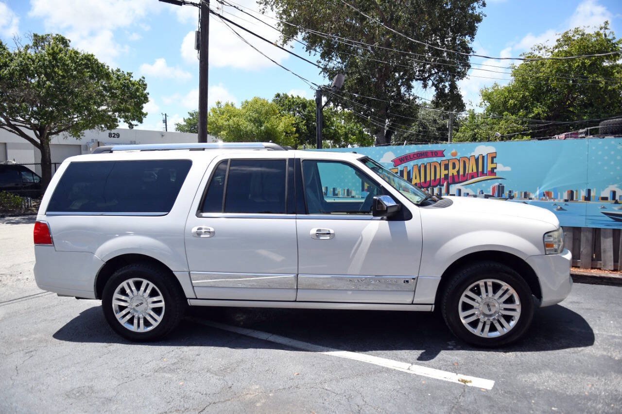 Used 2014 Lincoln Navigator L 2WD image 35