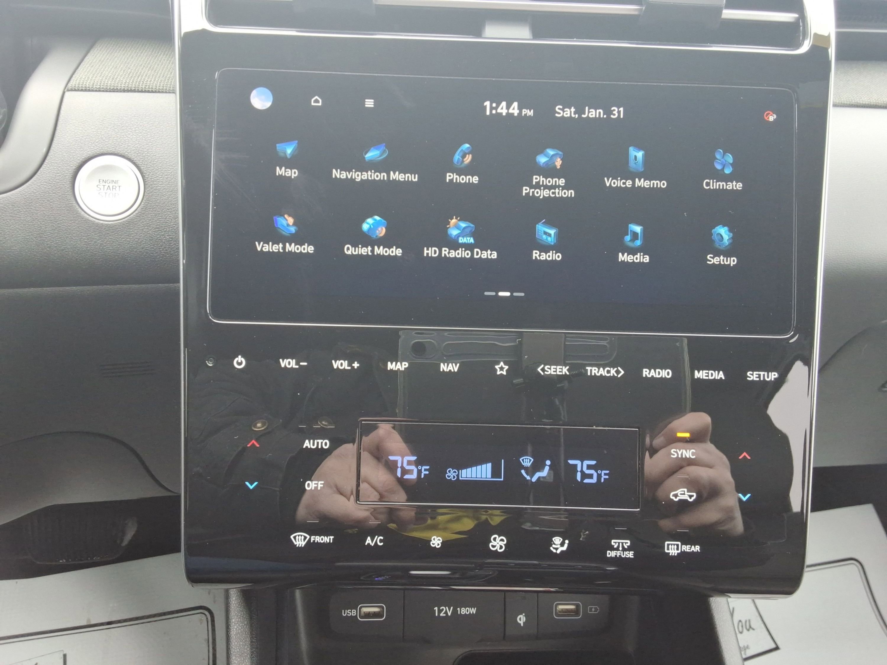 Used 2024 Hyundai Santa Cruz Limited image 15