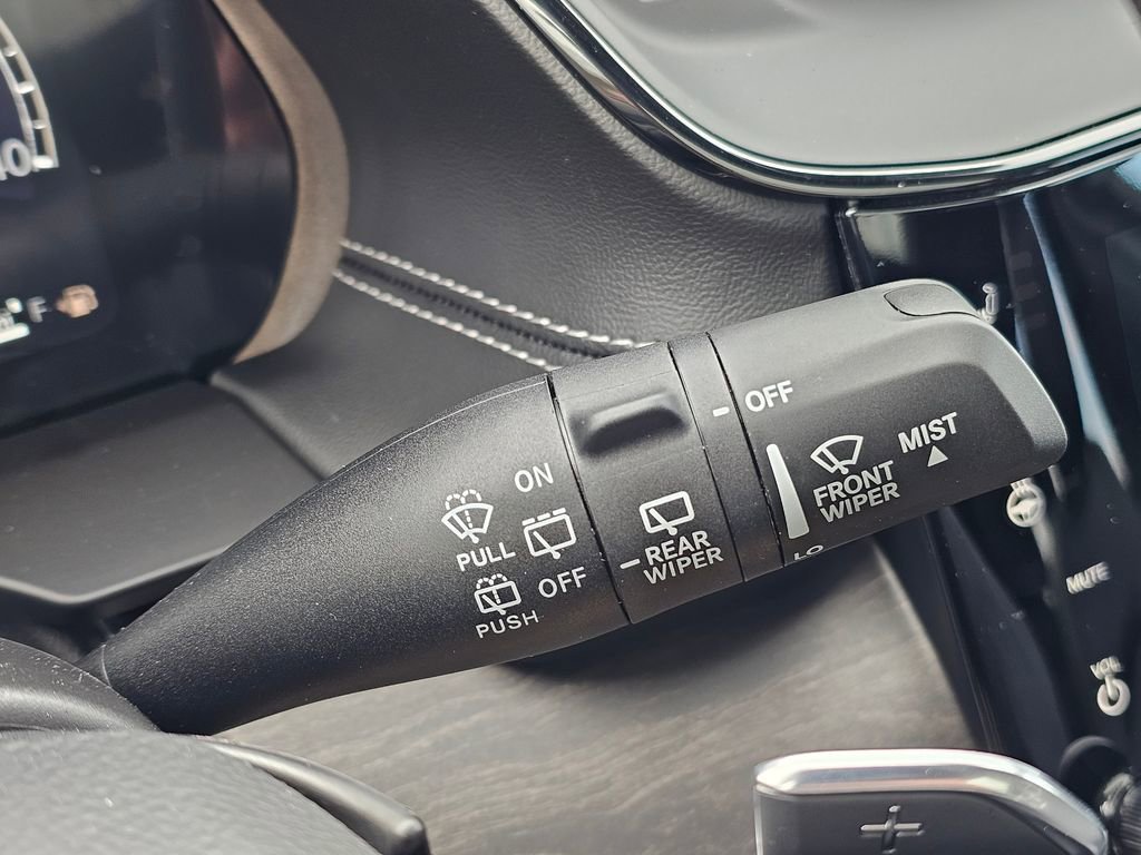 New 2026 Jeep Grand Cherokee L Limited image 18