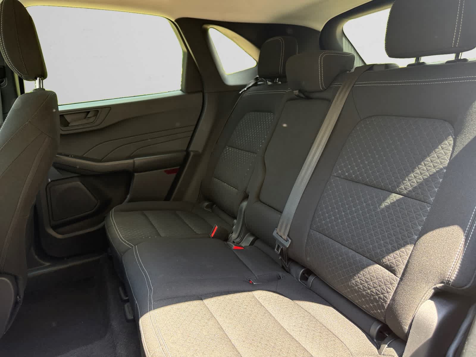 Used 2025 Ford Escape Active AWD/4WD image 13