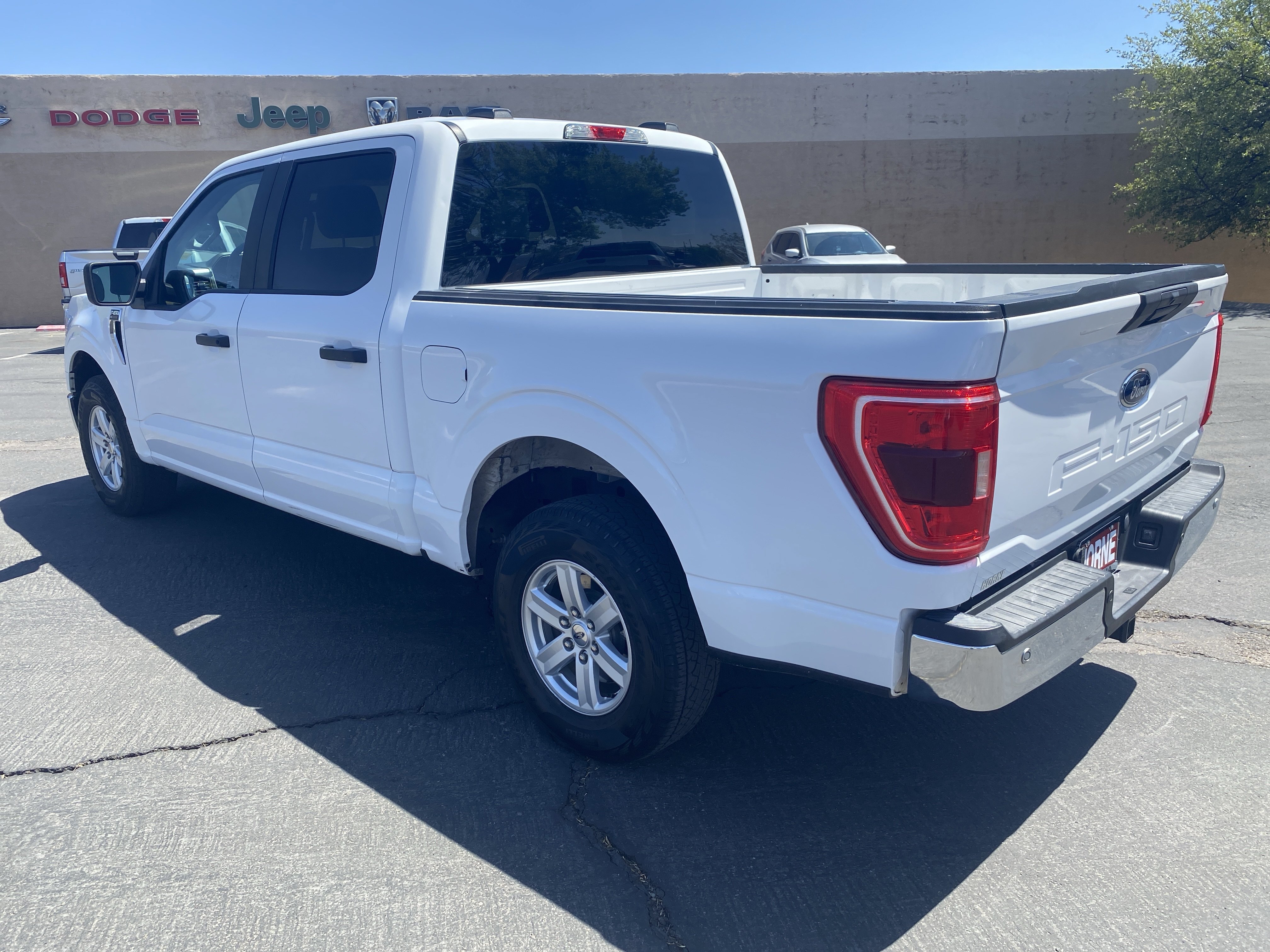 Used 2022 Ford F150 XLT RWD image 2