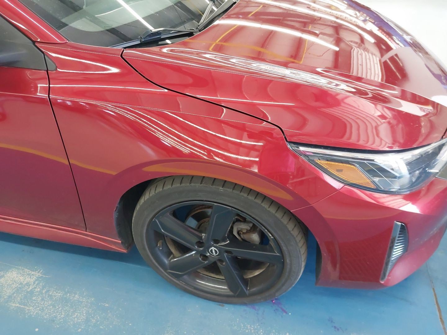 Used 2024 Nissan Sentra SR FWD image 6