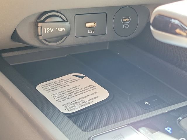 New 2026 Hyundai Elantra Sport image 11