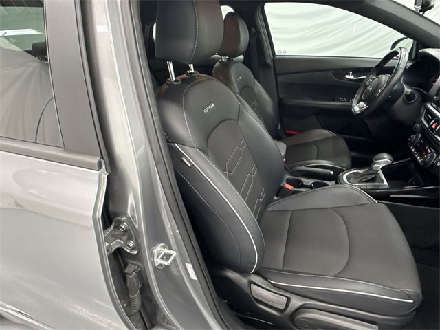 Used 2023 Kia Forte GT-Line image 25