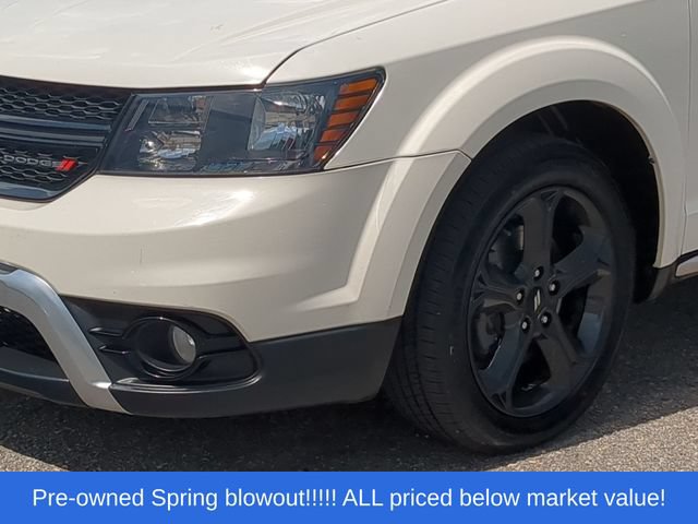 Used 2020 Dodge Journey Crossroad FWD image 17