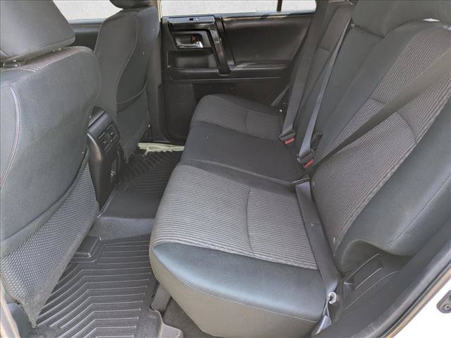 Used 2020 Toyota 4Runner TRD Off-Road AWD/4WD image 18