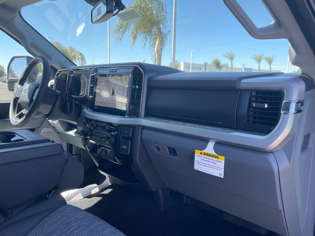 New 2026 Ford F250 XLT w/ XLT Premium Package AWD/4WD image 27