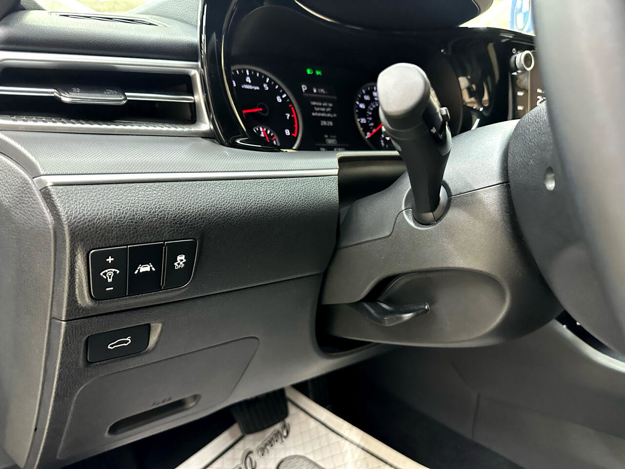 Used 2023 Kia K5 GT-Line w/ GT-Line Premium Package image 18