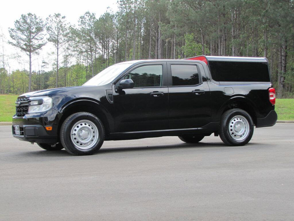 Used 2022 Ford Maverick XL image 3
