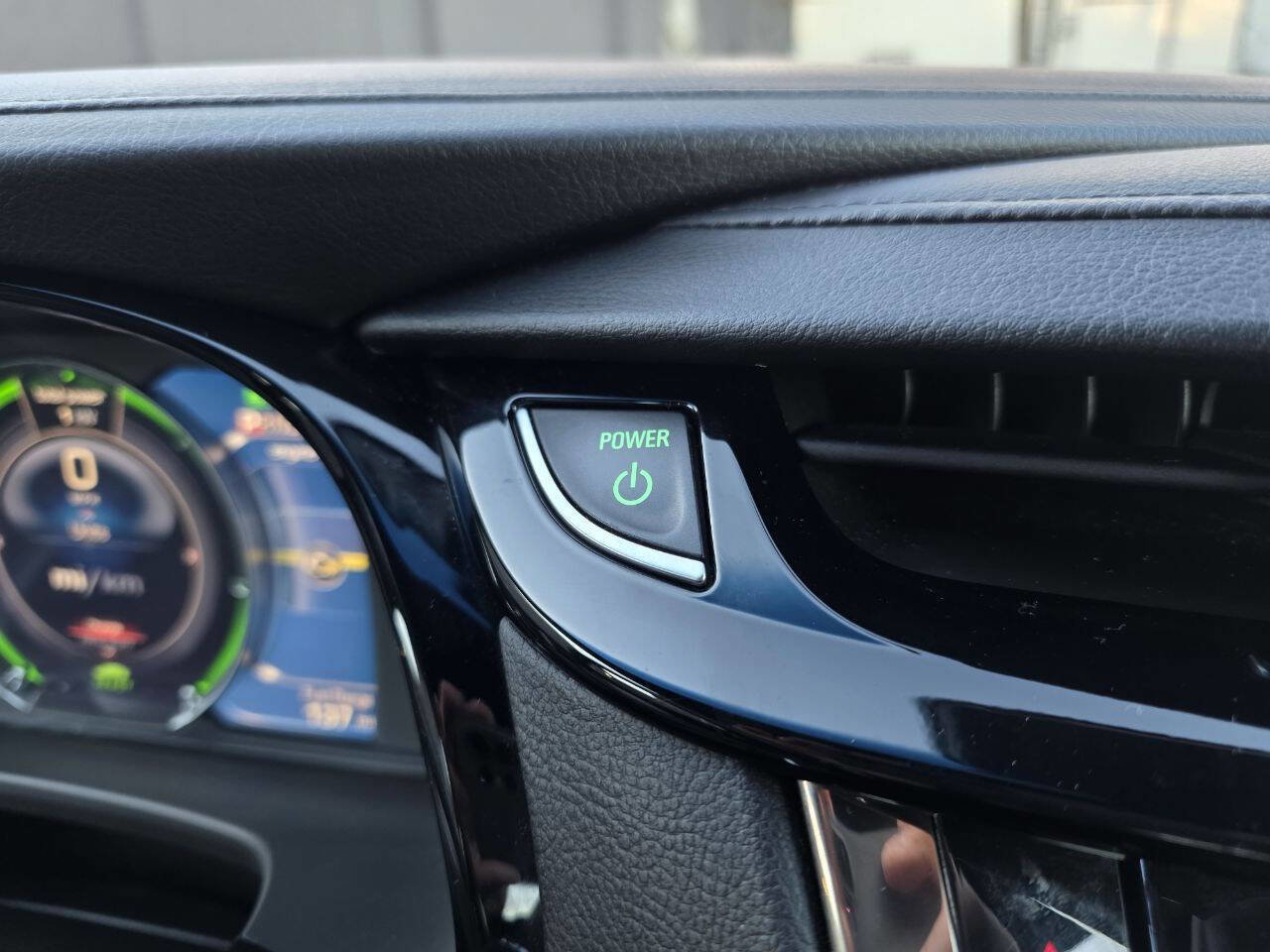 Used 2014 Cadillac ELR w/ Luxury Package image 47