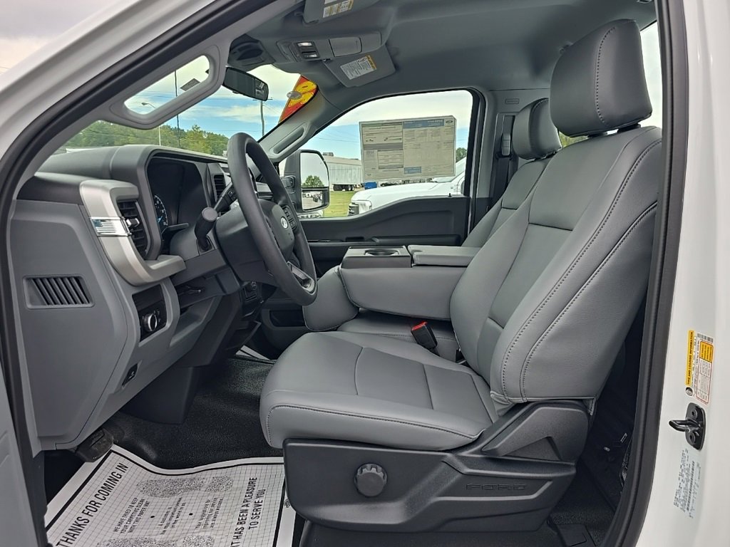 New 2026 Ford F250 XL image 16