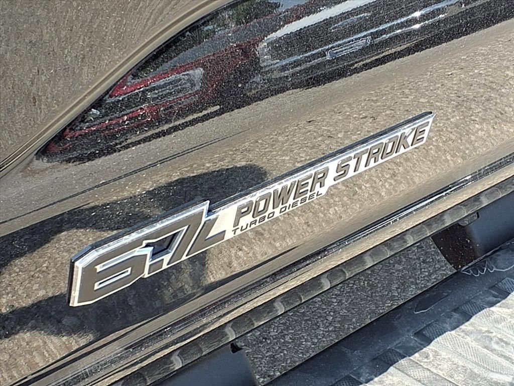 New 2026 Ford F250 Lariat w/ Black Appearance Package image 23
