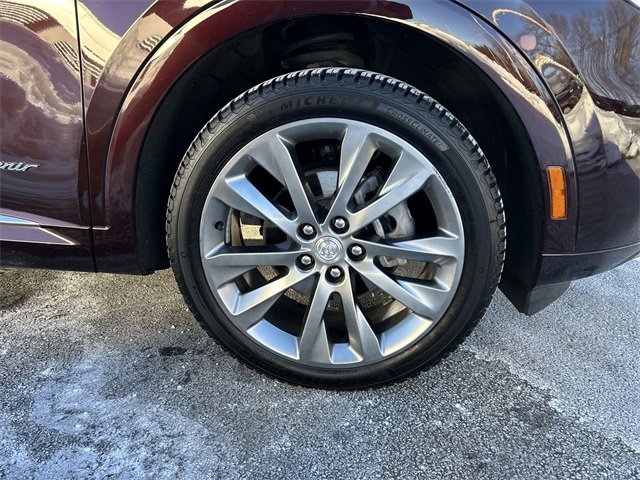 Used 2021 Buick Envision Avenir image 13