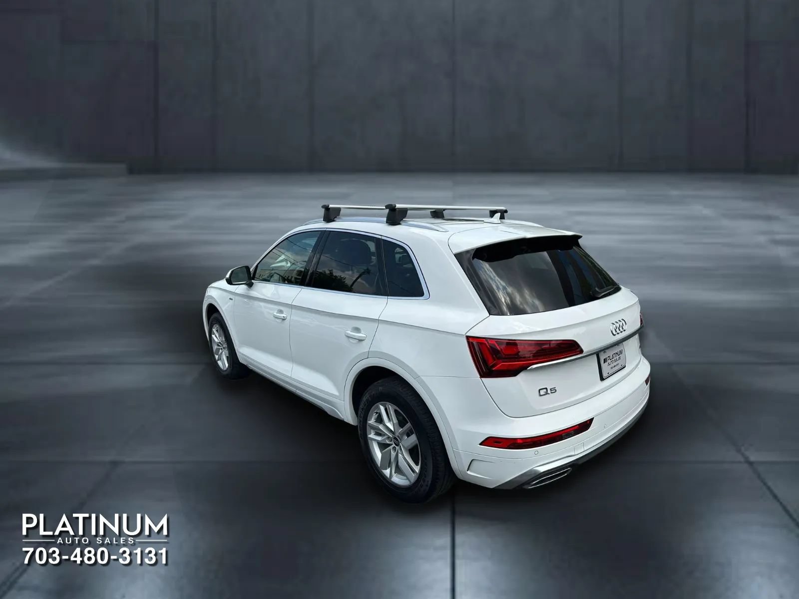 Used 2023 Audi Q5 2.0T Premium w/ Convenience Package AWD/4WD image 8