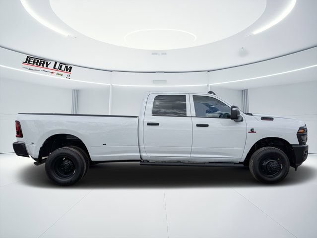 New 2026 RAM 3500 Tradesman AWD/4WD image 2