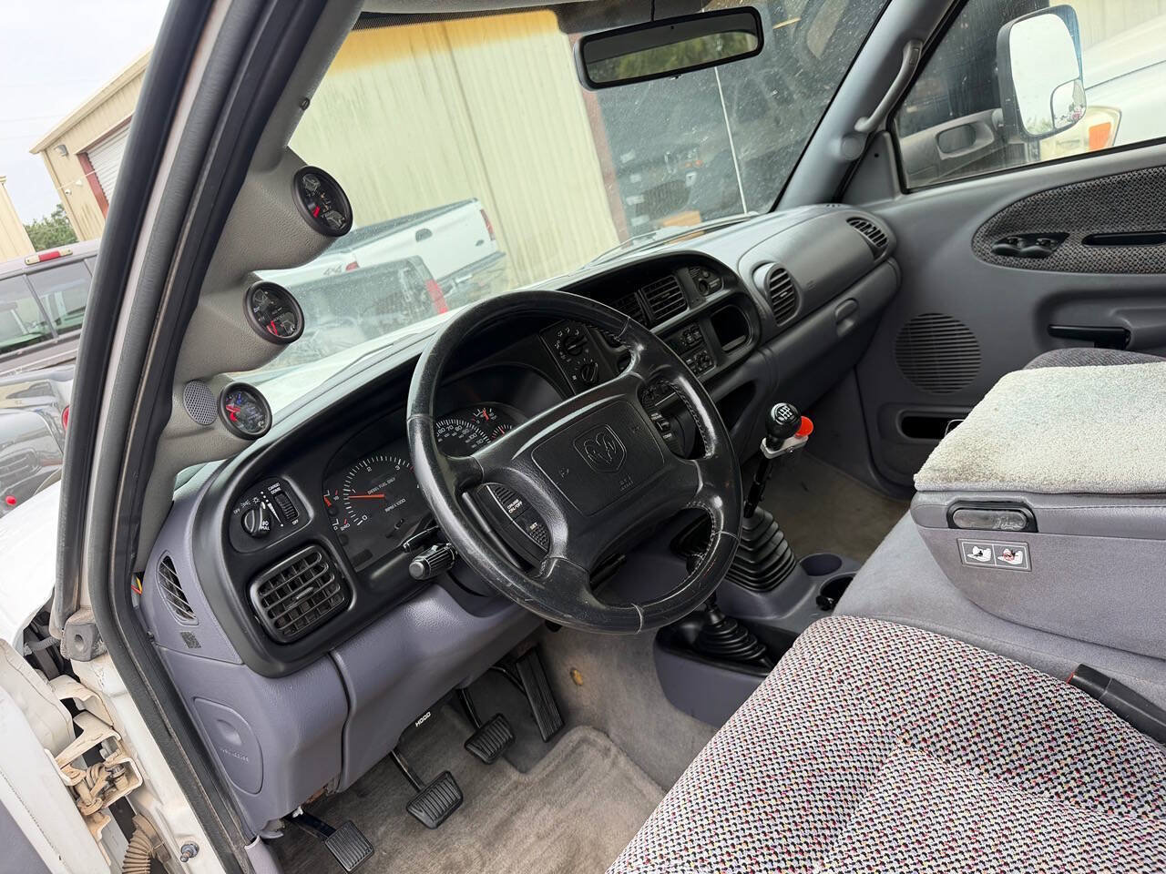 Used 2002 Dodge Ram 2500 Truck 4x4 Quad Cab image 10