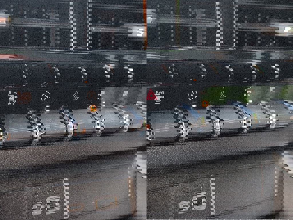 Certified 2024 Chevrolet Colorado Z71 w/ Z71 Convenience Package 2 AWD/4WD image 20