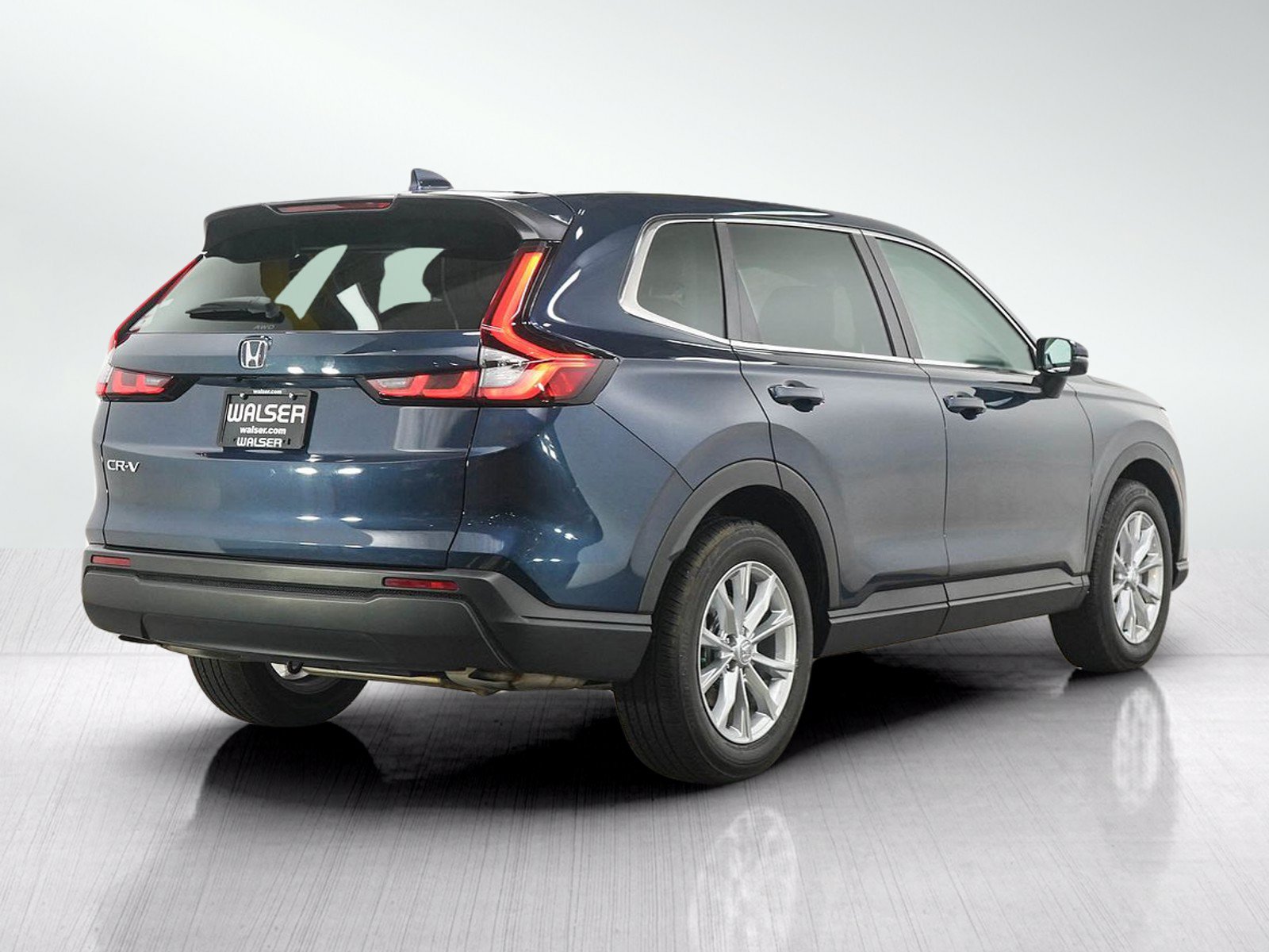 Used 2025 Honda CR-V EX image 5