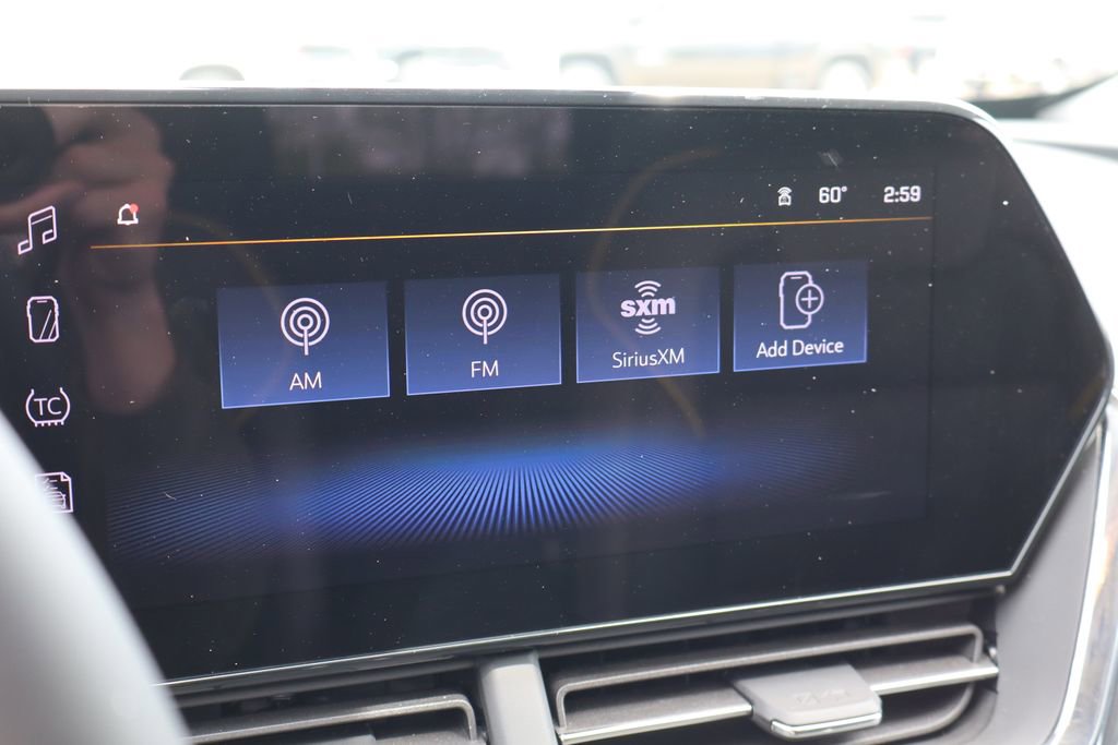 Used 2025 Chevrolet Trax ACTIV w/ Sunroof Package FWD image 20