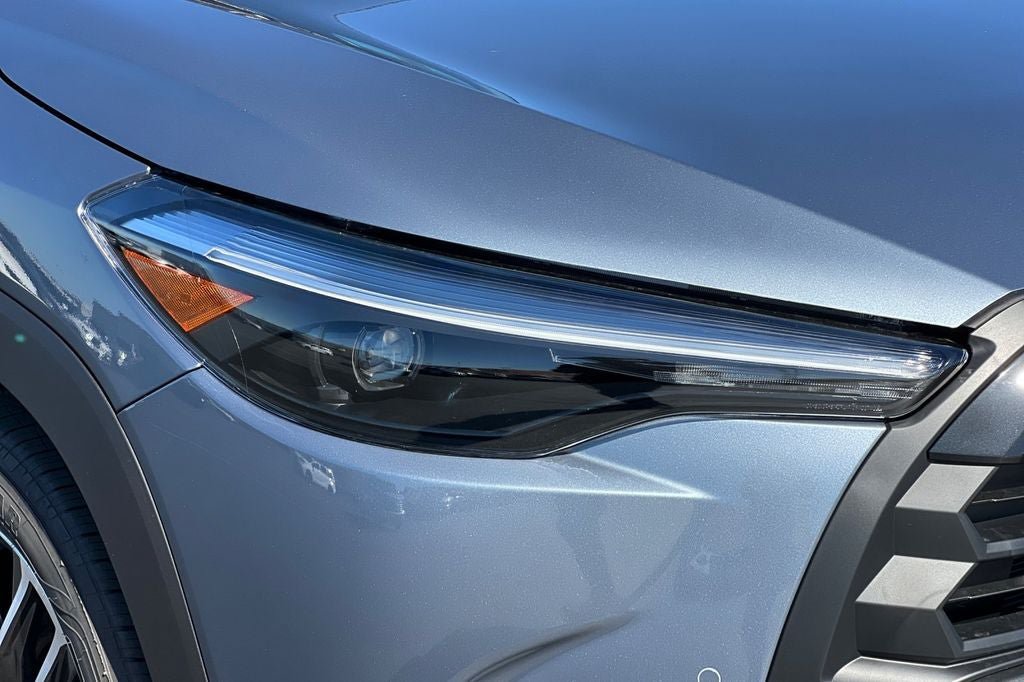 New 2026 Toyota Corolla Cross XLE FWD image 16