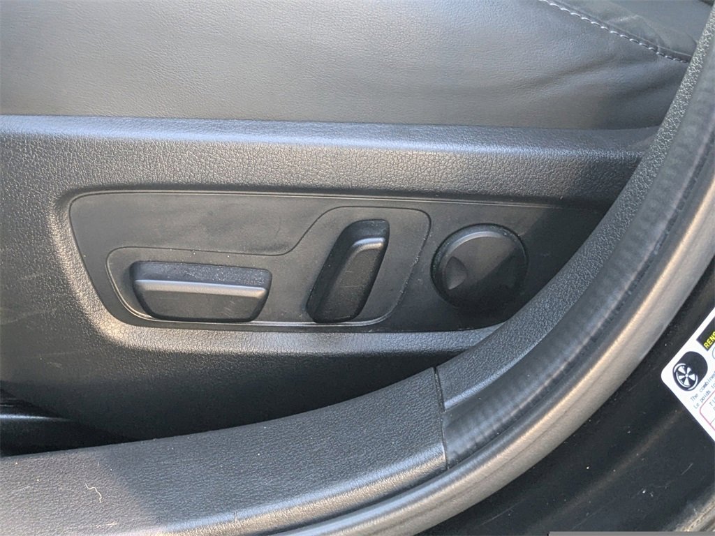 Used 2023 MAZDA CX-30 AWD 2.5 S w/ Preferred Package image 17