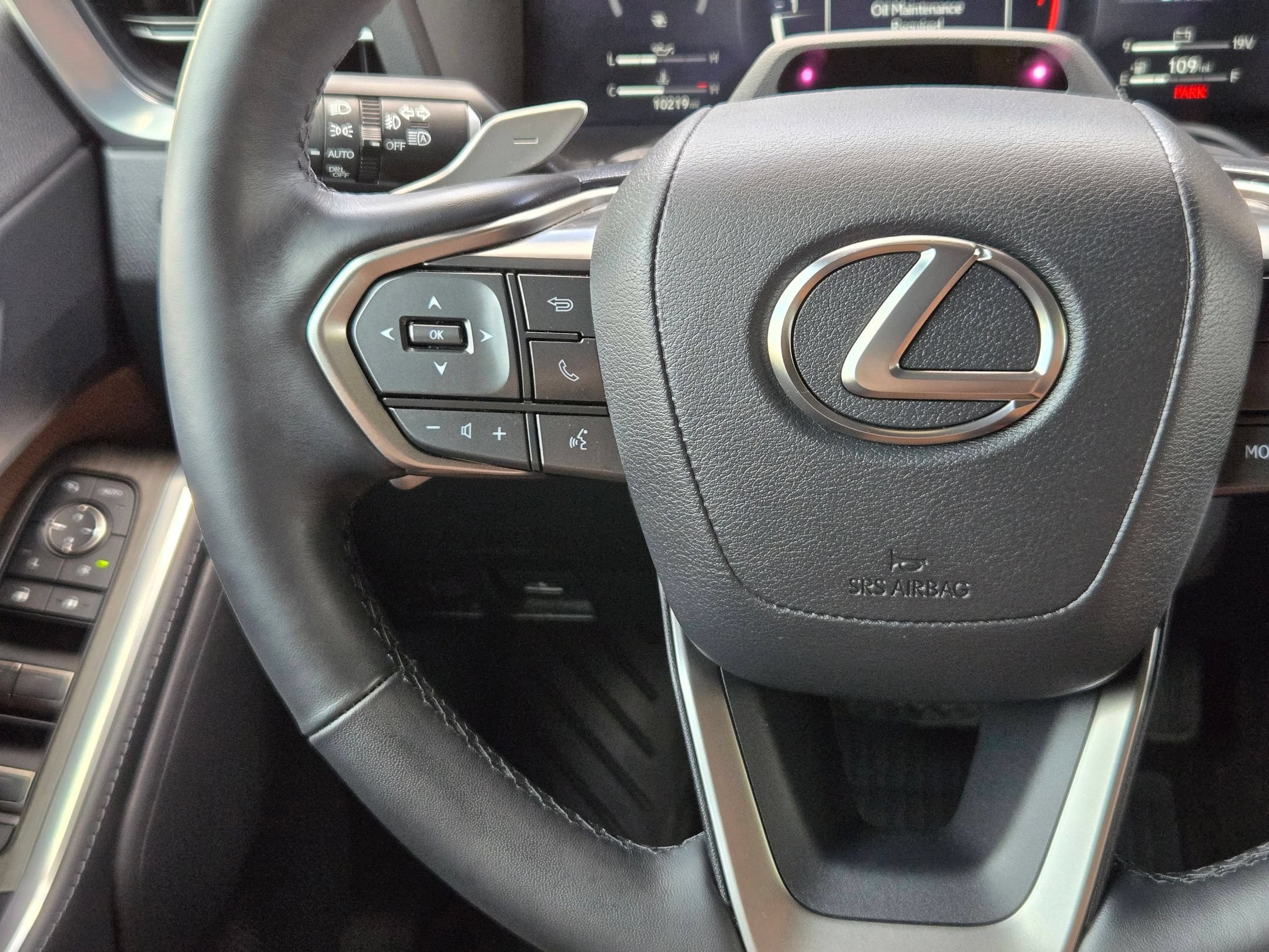 Used 2025 Lexus GX 550 w/ Cold Area Package AWD/4WD image 21