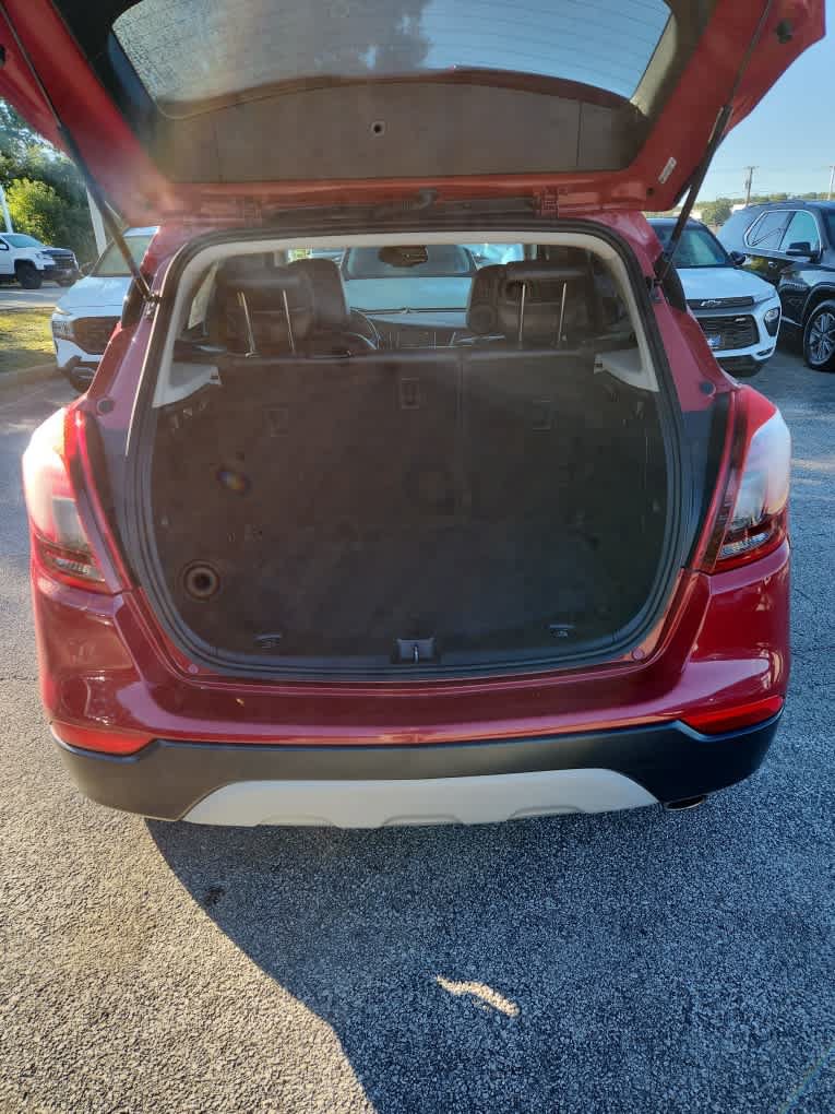 Used 2019 Buick Encore Essence w/ Experience Buick Package AWD/4WD image 25