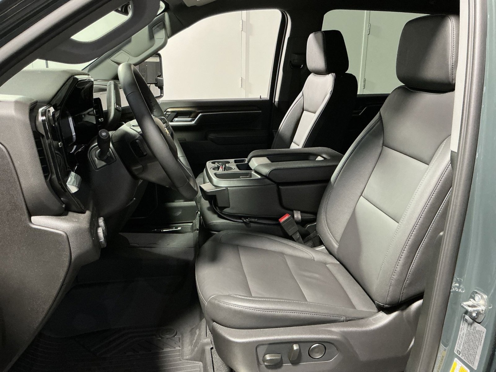 New 2026 Chevrolet Silverado 2500 LT image 21