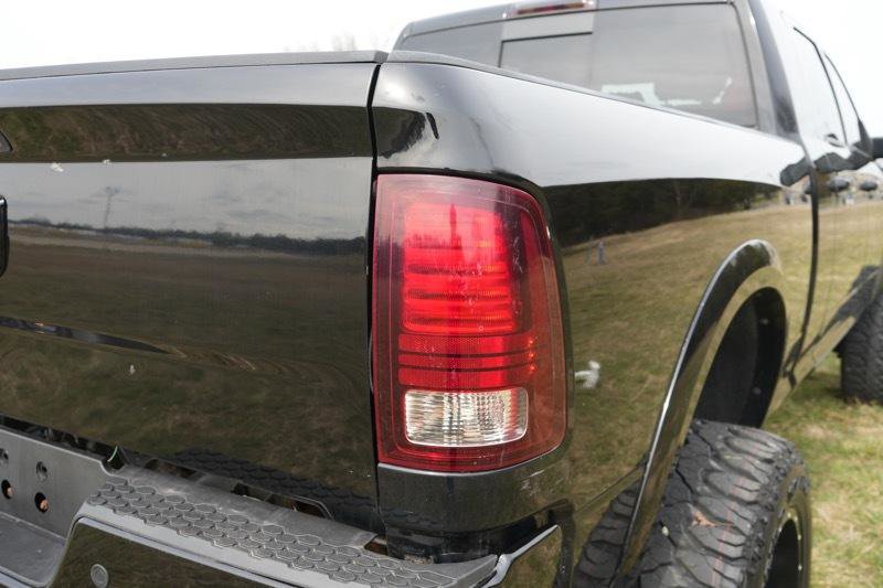 Used 2014 RAM 3500 Laramie w/ Convenience Group image 24