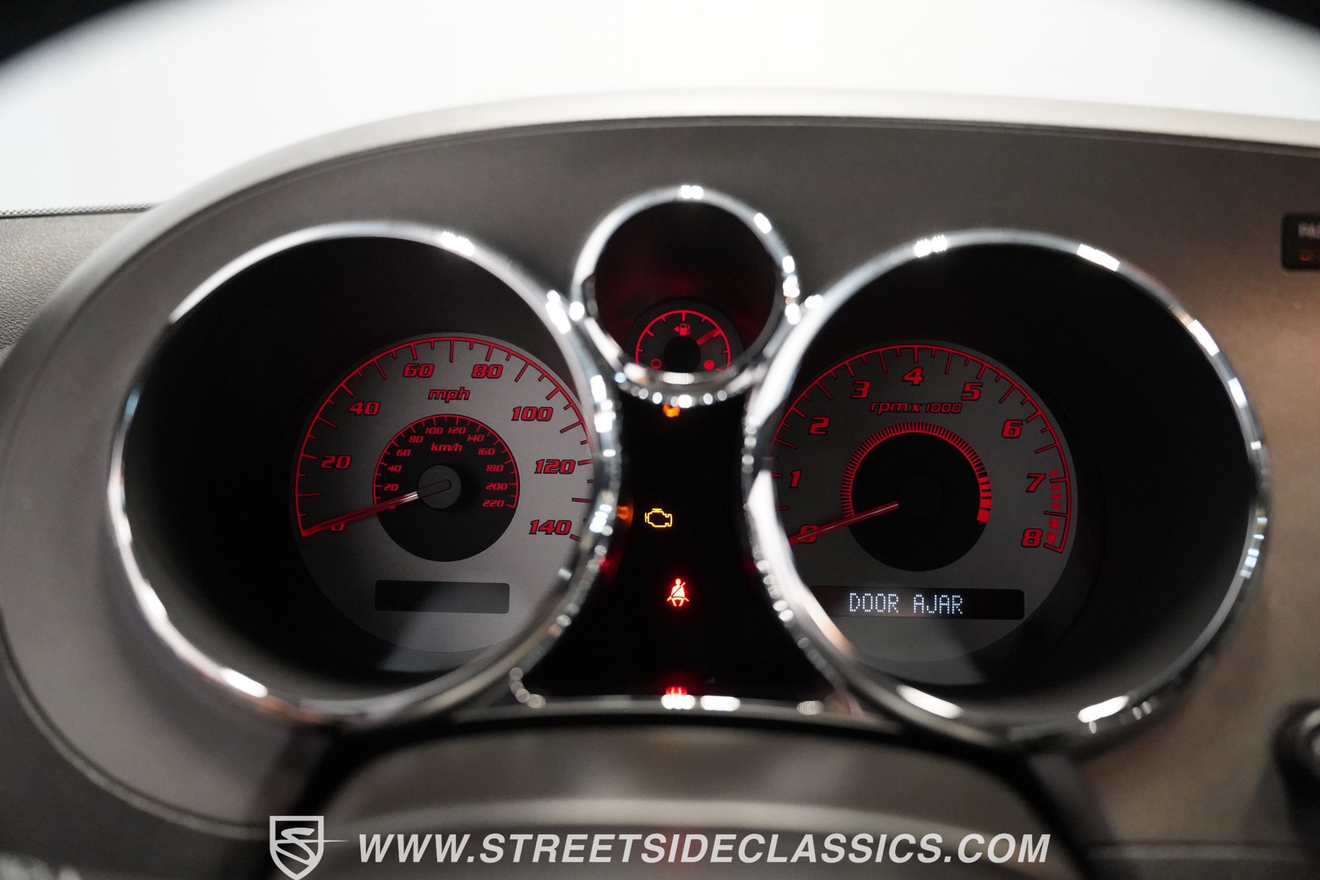 Used 2009 Pontiac Solstice Coupe w/ Premium Package image 40