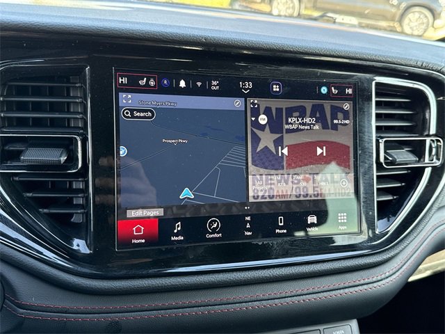 Used 2025 Dodge Durango GT image 23