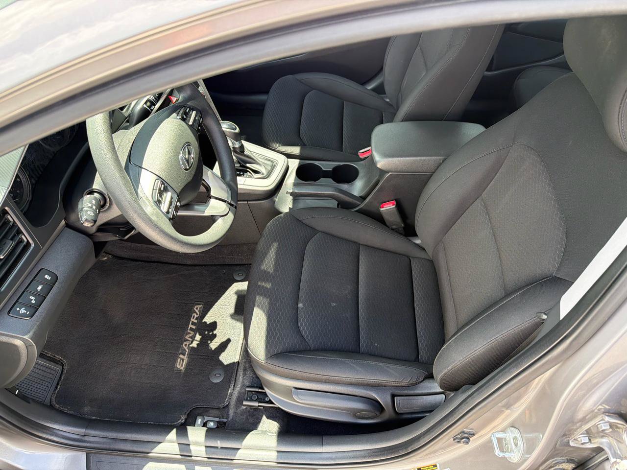 Used 2020 Hyundai Elantra SEL w/ Cargo Package (C1) FWD image 8