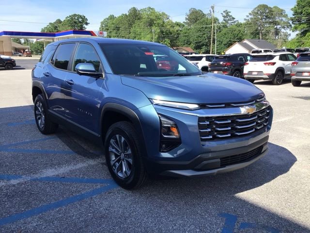 New 2026 Chevrolet Equinox LT w/ Safety and Technology Package FWD image 6