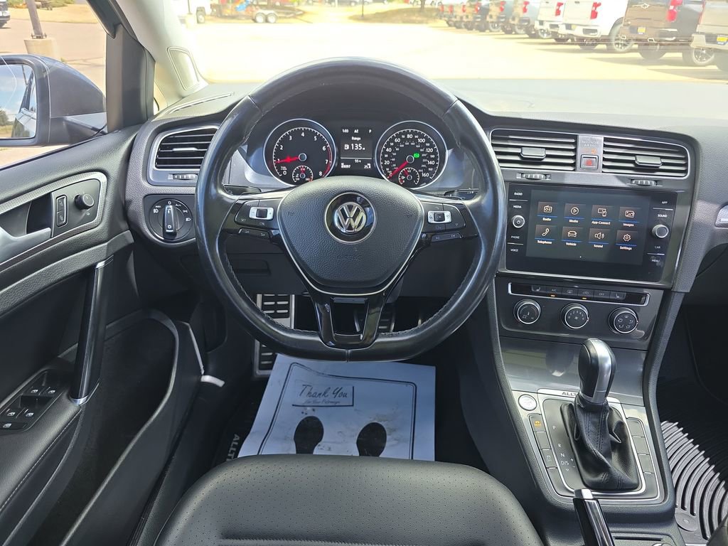 Used 2018 Volkswagen Golf Alltrack S AWD/4WD image 13