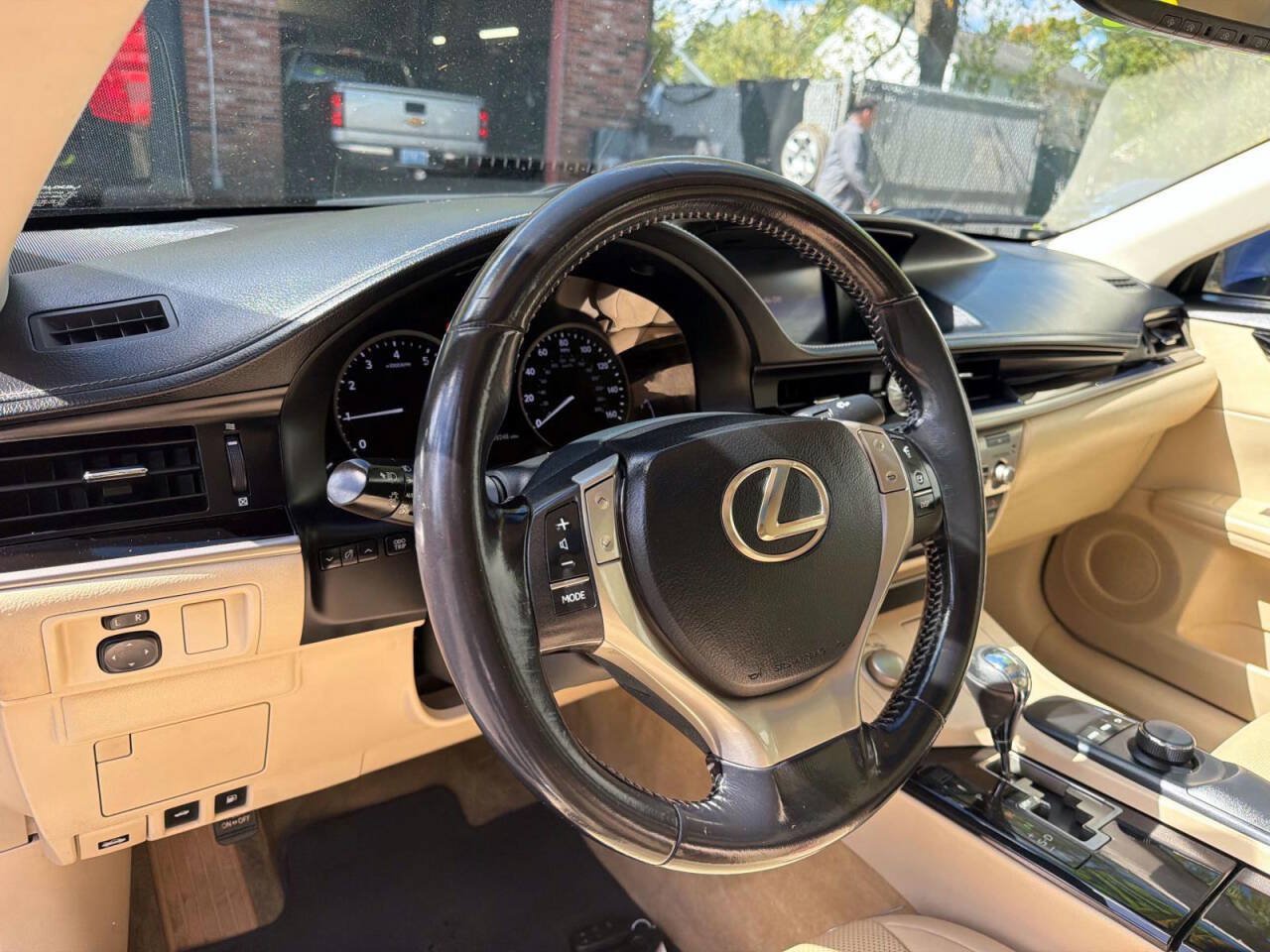 Used 2015 Lexus ES 350 F Sport FWD image 18