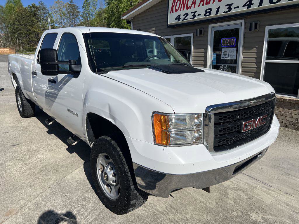 Used 2014 GMC Sierra 2500 W/T image 2