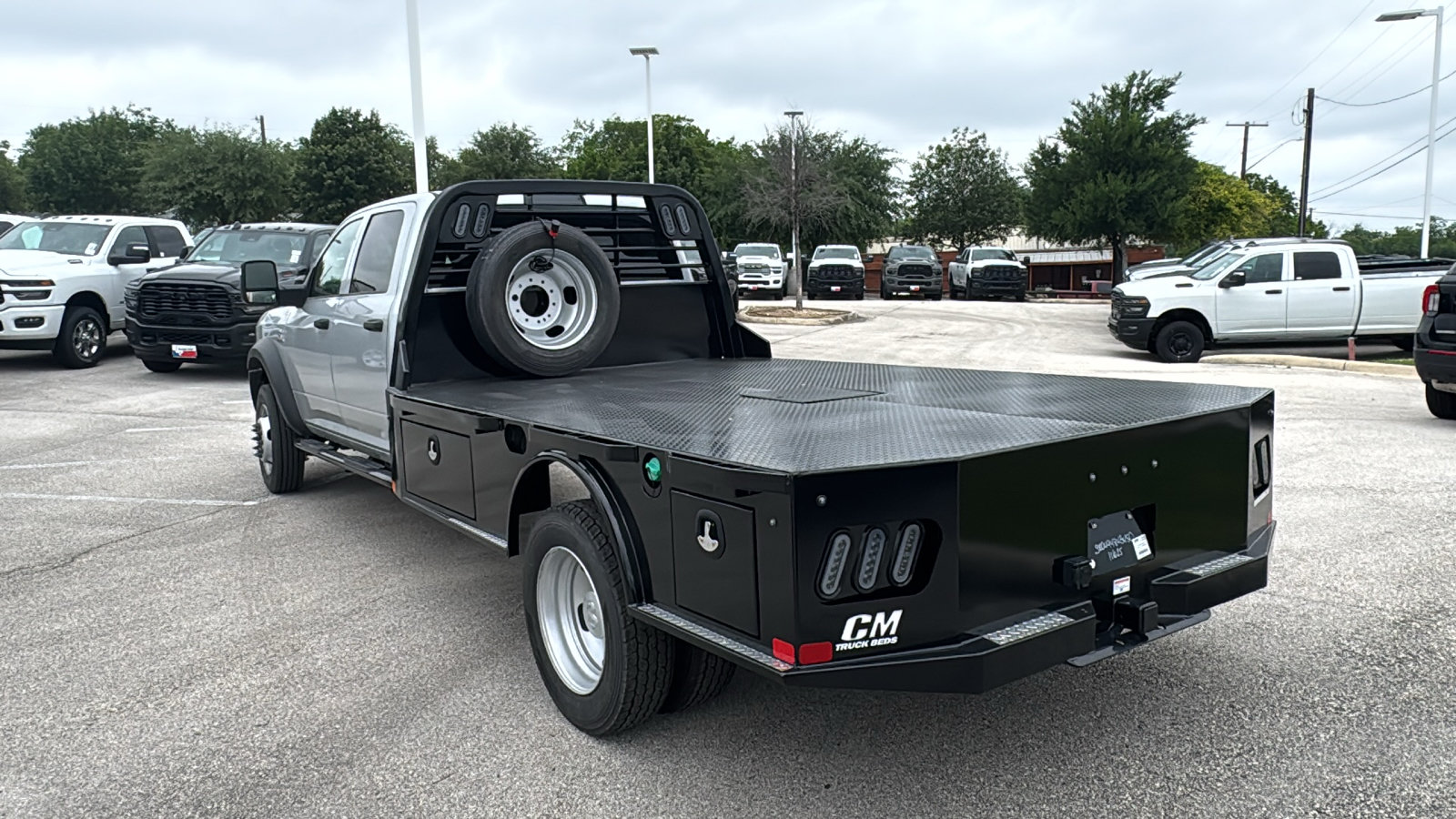 New 2026 RAM 5500 Tradesman w/ Chrome Appearance Group AWD/4WD image 7