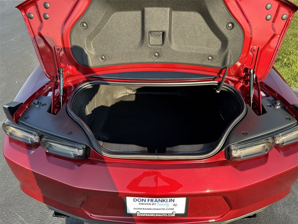 Used 2024 Chevrolet Camaro LT image 28