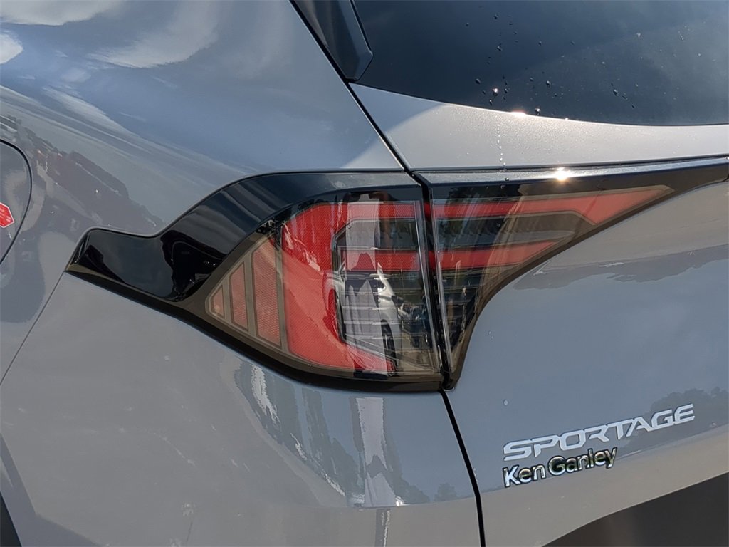 New 2026 Kia Sportage S image 11