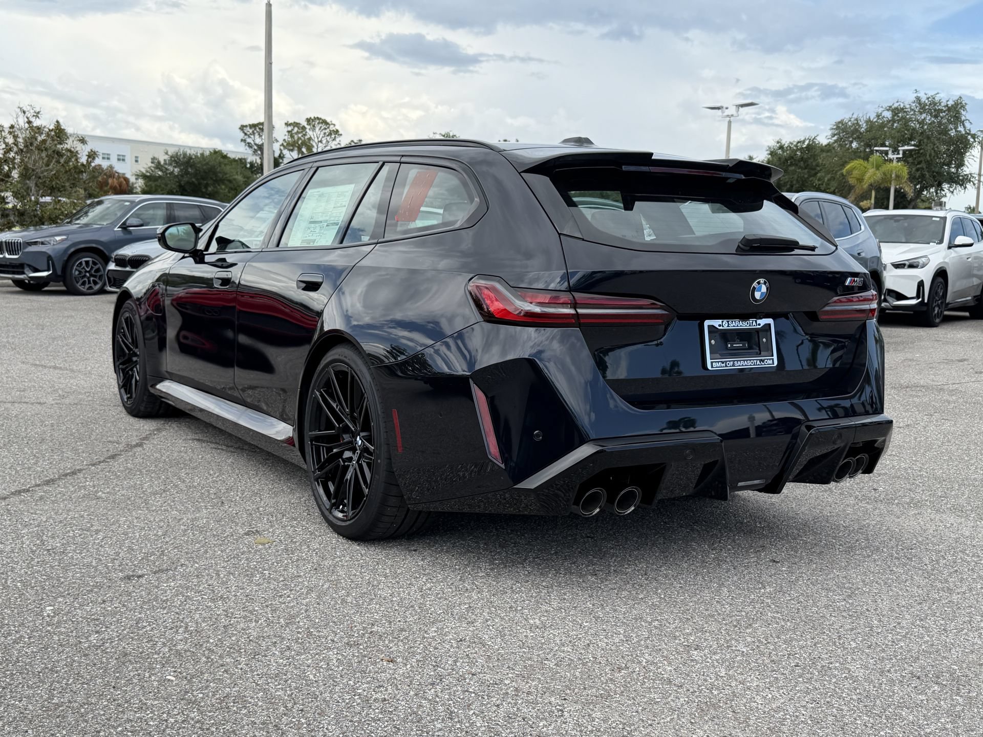 New 2027 BMW M5 Touring AWD/4WD image 5