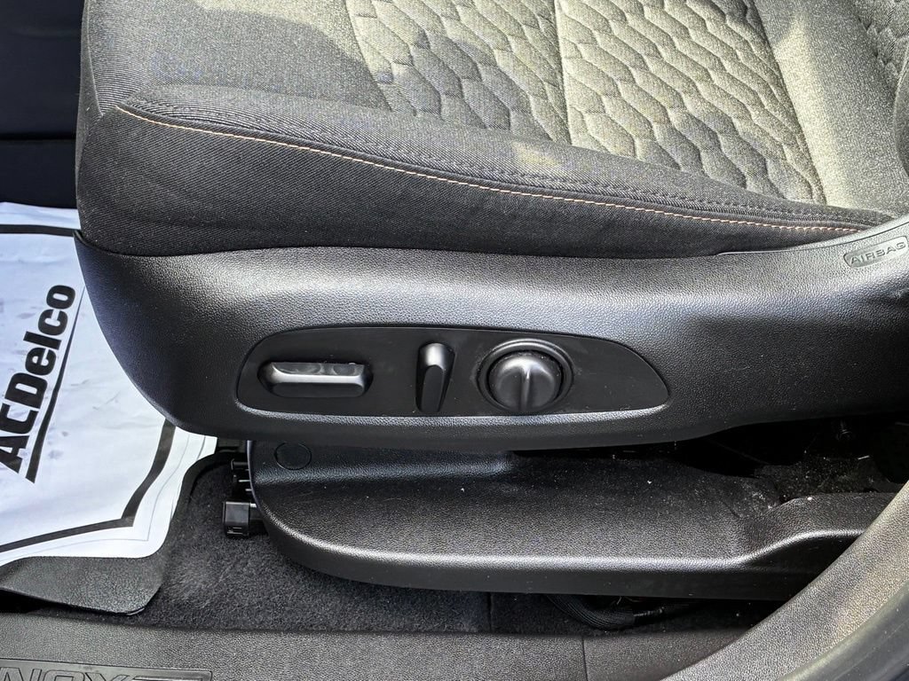 Used 2020 Chevrolet Equinox LT AWD/4WD image 10