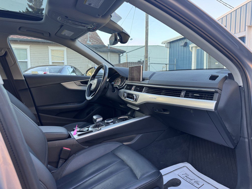 Used 2017 Audi A4 2.0T Premium image 22