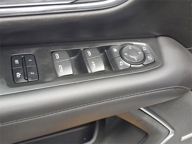 Certified 2022 Chevrolet Suburban LT w/ Luxury Package image 17