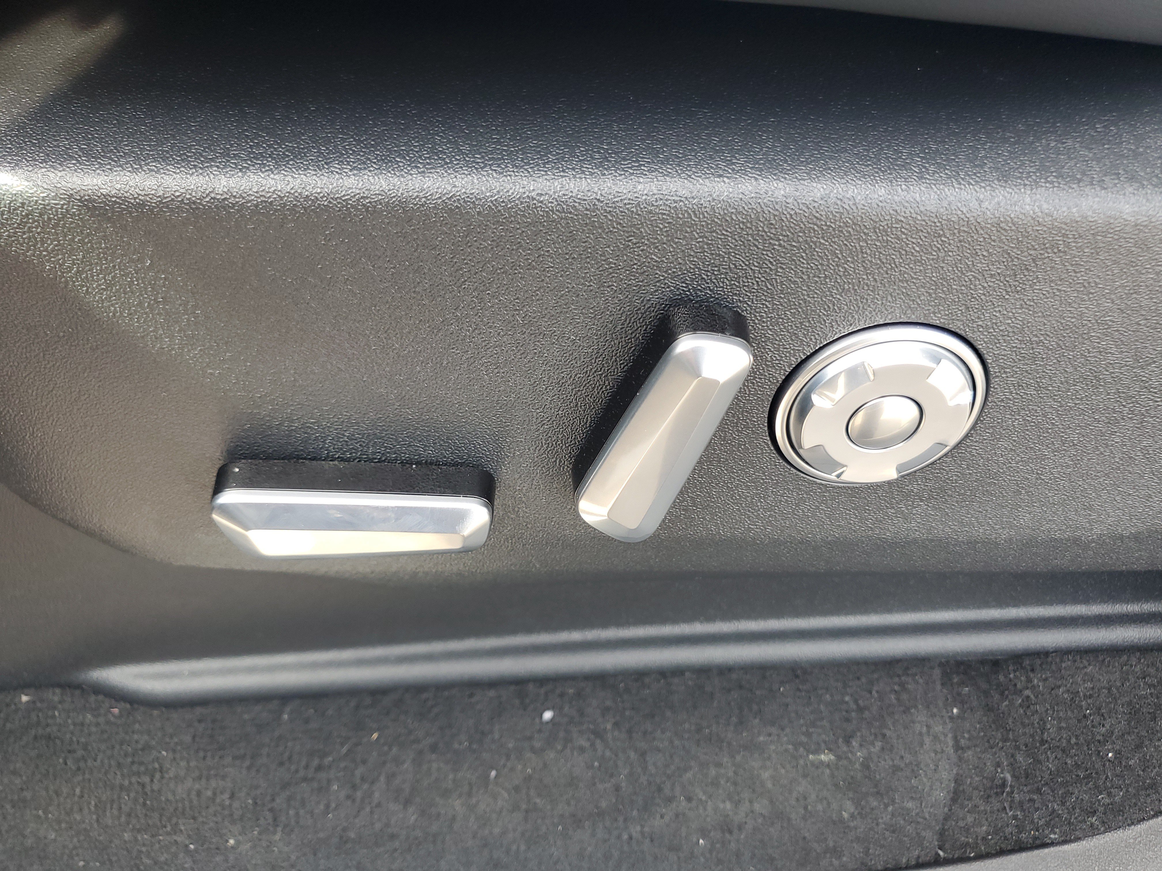 New 2027 Lincoln Navigator Reserve AWD/4WD image 13
