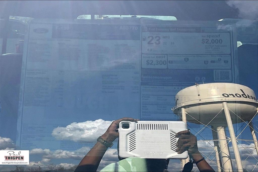 New 2025 Ford F150 Lariat w/ Equipment Group 501A Mid image 14