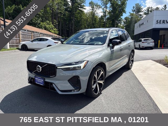Used 2025 Volvo XC60 B5 Ultra w/ Protection Package Premier AWD/4WD image 3