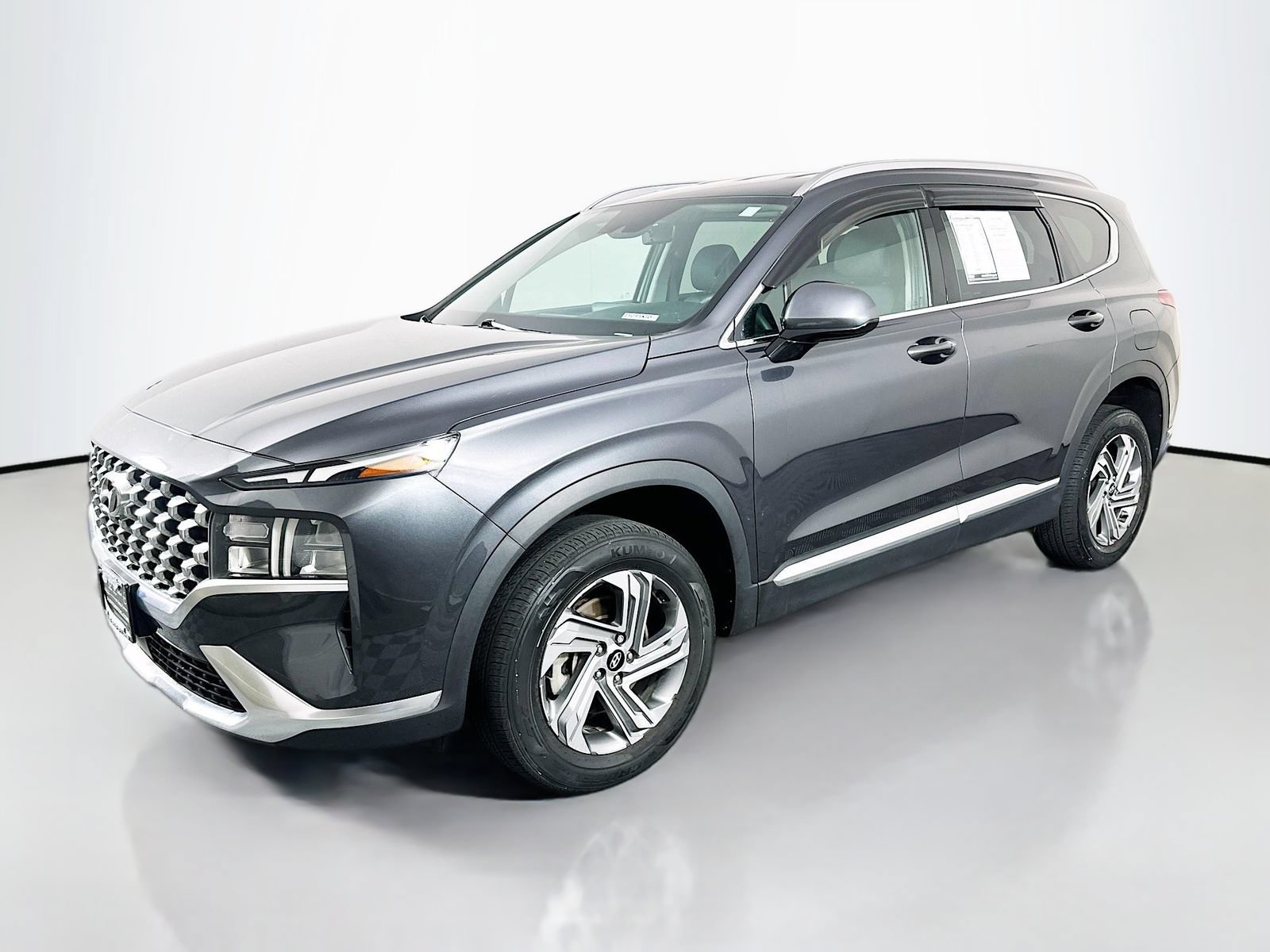 Used 2022 Hyundai Santa Fe SEL w/ Cargo Package AWD/4WD image 3