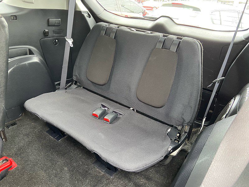 Used 2009 Mitsubishi Outlander SE image 19